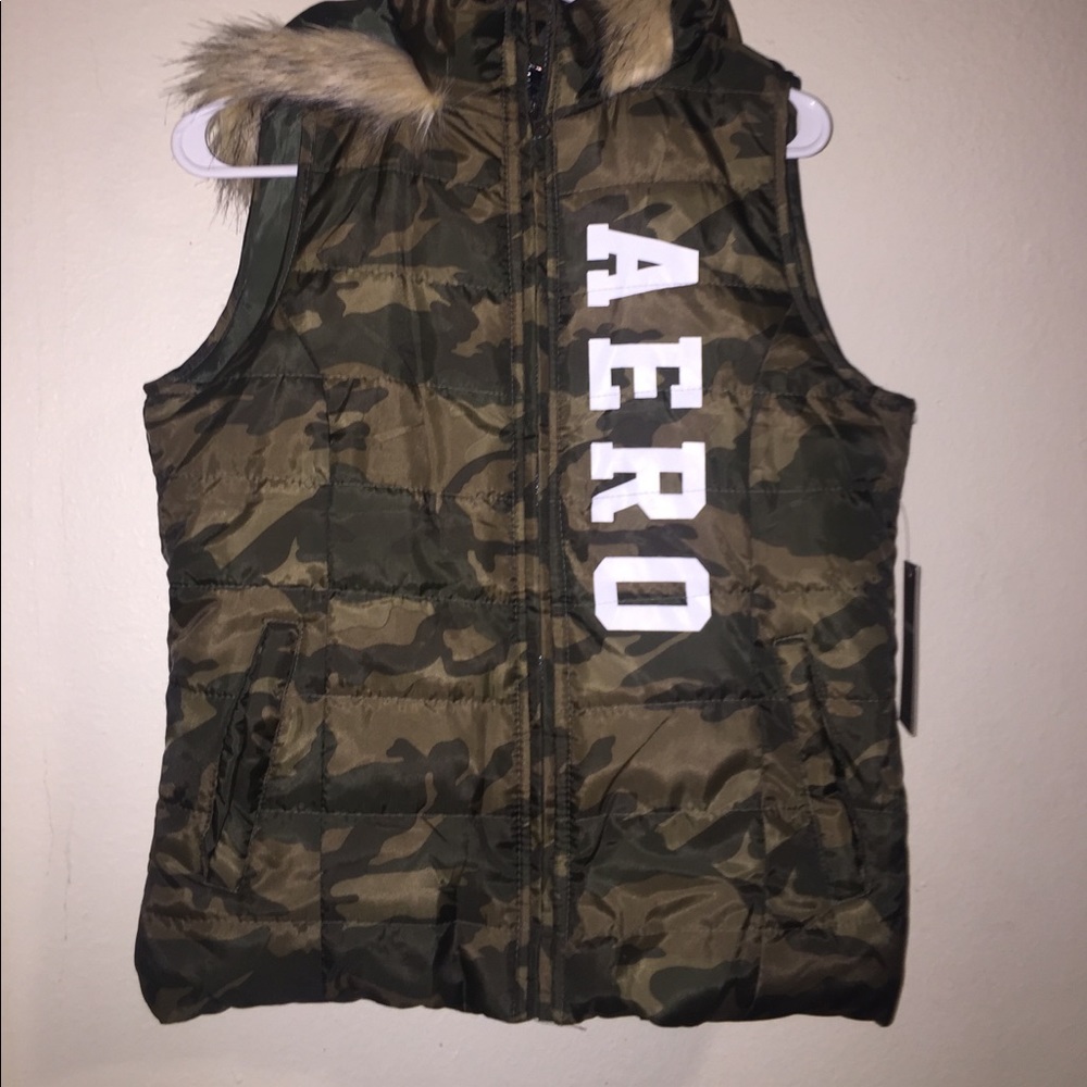 Camouflage AEROPOSTALE vest - Picture 1 of 6